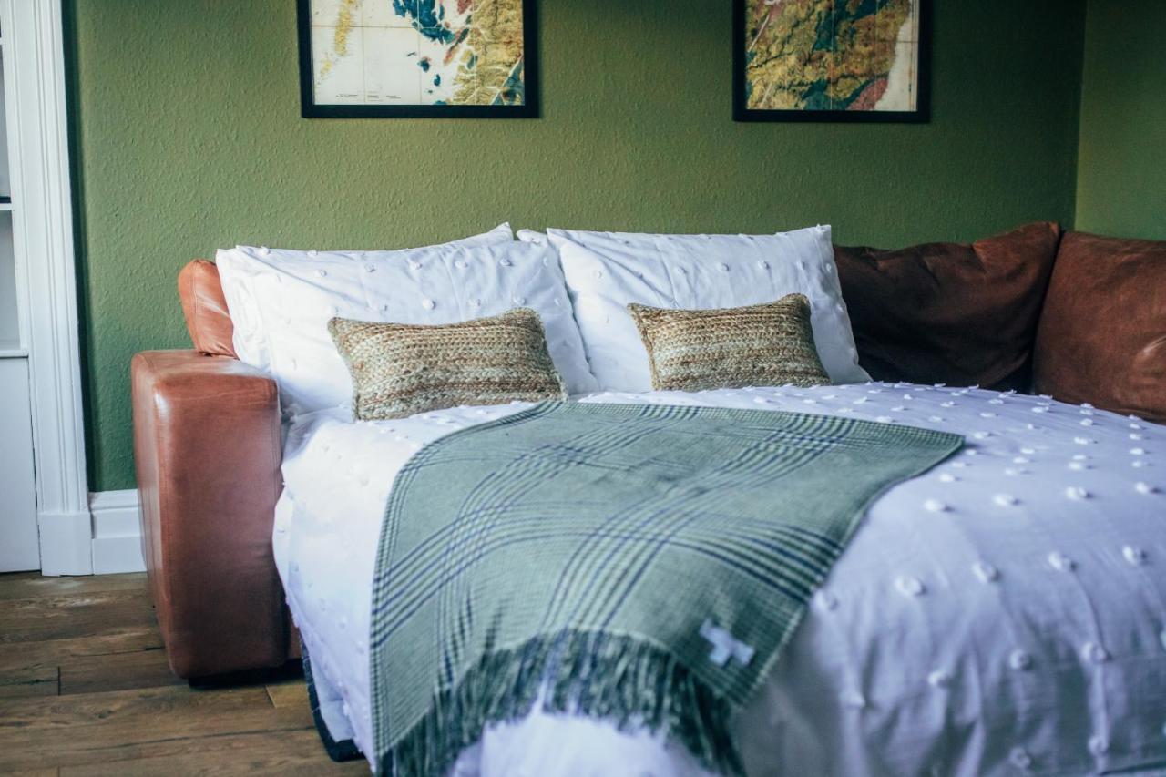 The Main Street Burrow - Your Perfect Hideaway St Boswells Exterior foto
