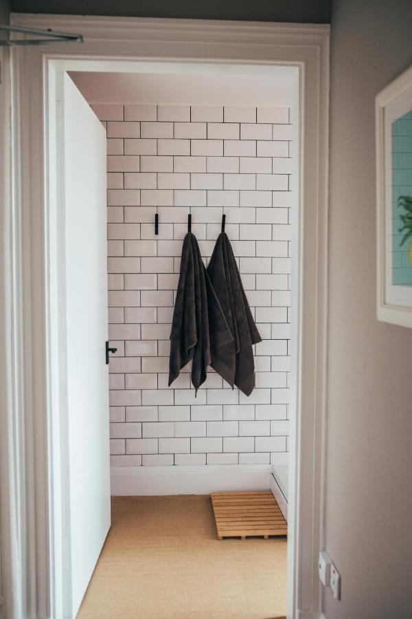 The Main Street Burrow - Your Perfect Hideaway St Boswells Exterior foto